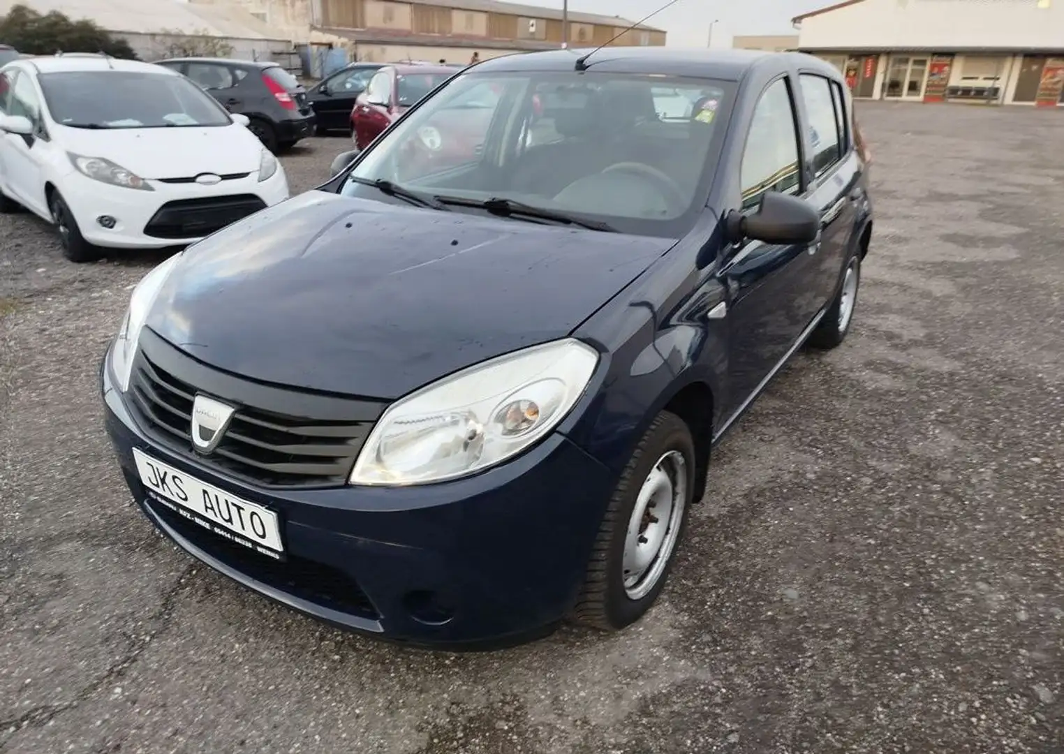 Dacia Sandero Daca 1.2 16v 75cv Blau - 1