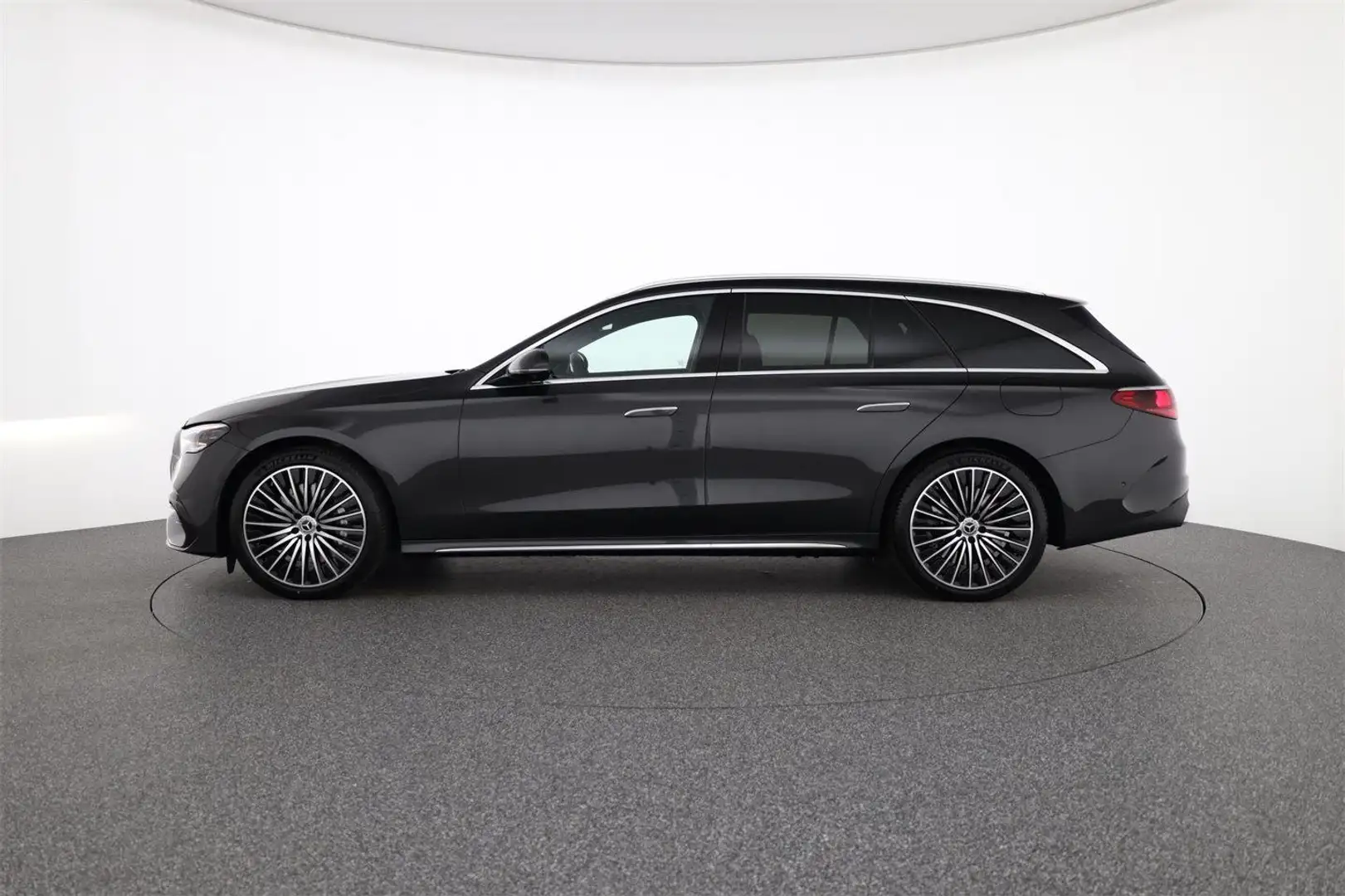 Mercedes-Benz E 300 de 4Matic AMG Line Burmester Digital Light Grau - 2