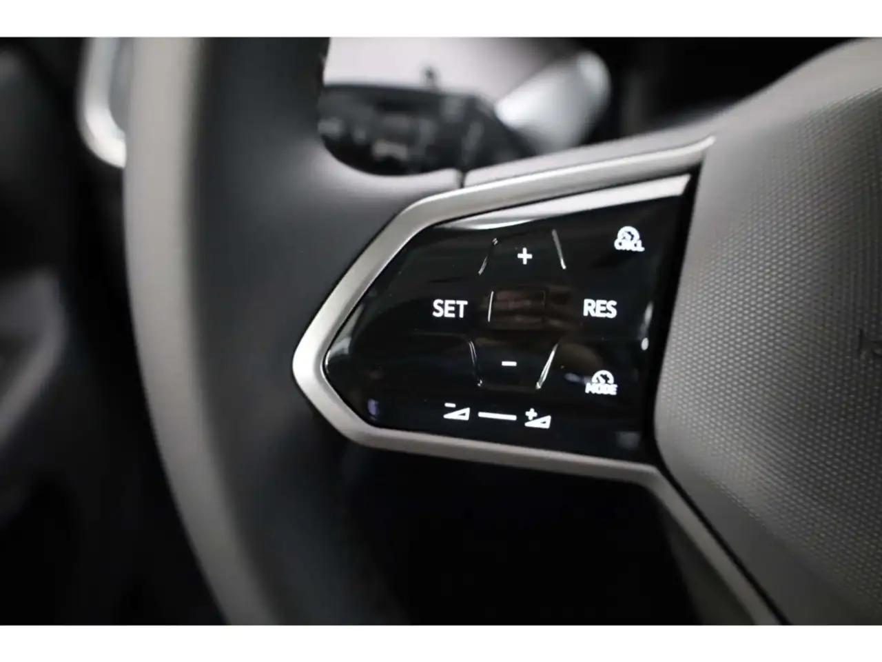 Volkswagen ID. Buzz Elektro ENERGY LWB 86 kWh 10