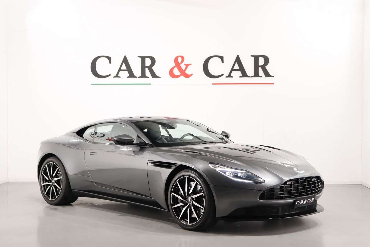 Aston Martin DB11 V12 Coupé