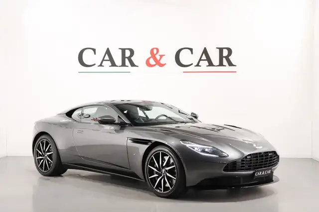 Aston Martin DB11 V12 Coupé