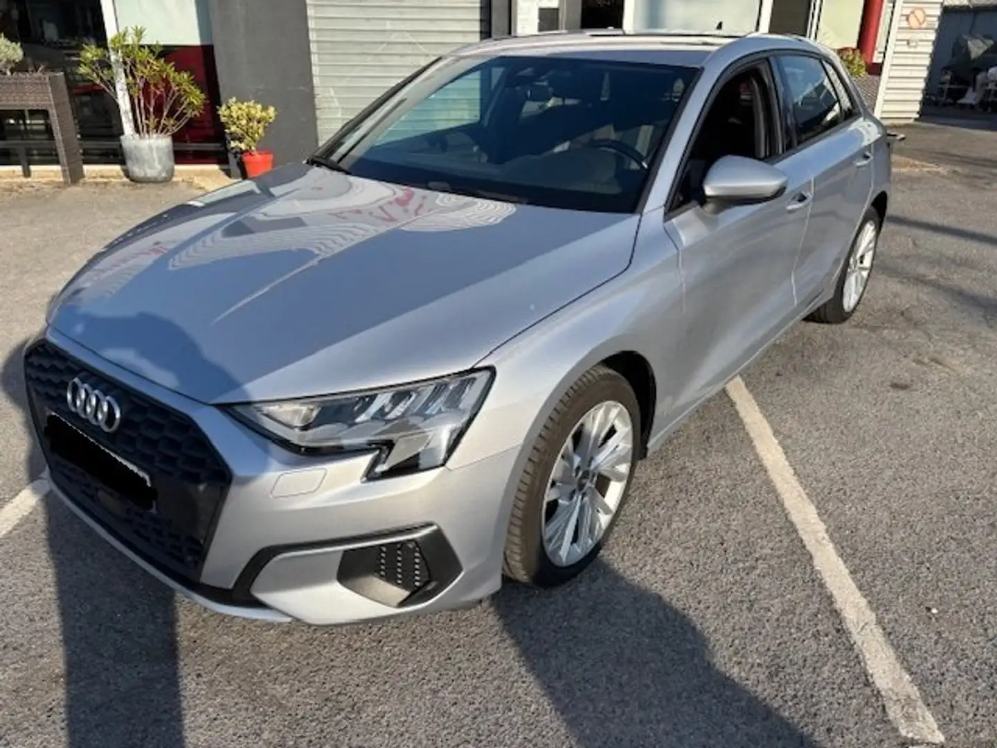 Audi A3 A3 SportBack 2.0 FSI DESIGN LUXE STRONIC A Argent - 1