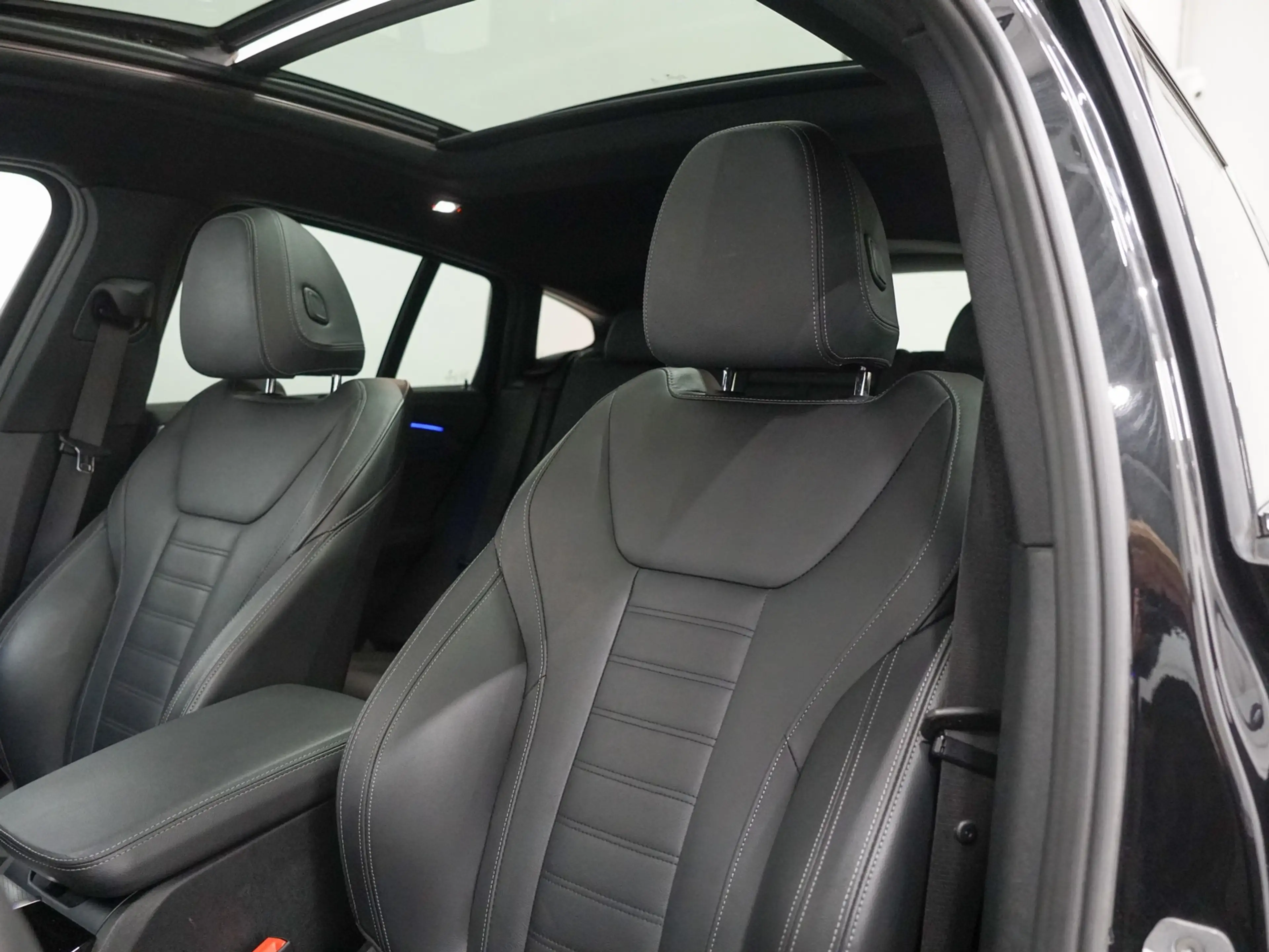 BMW X4 M40i Panoramadak | Harman Kardon | CoPilot | Elekt — photo 22