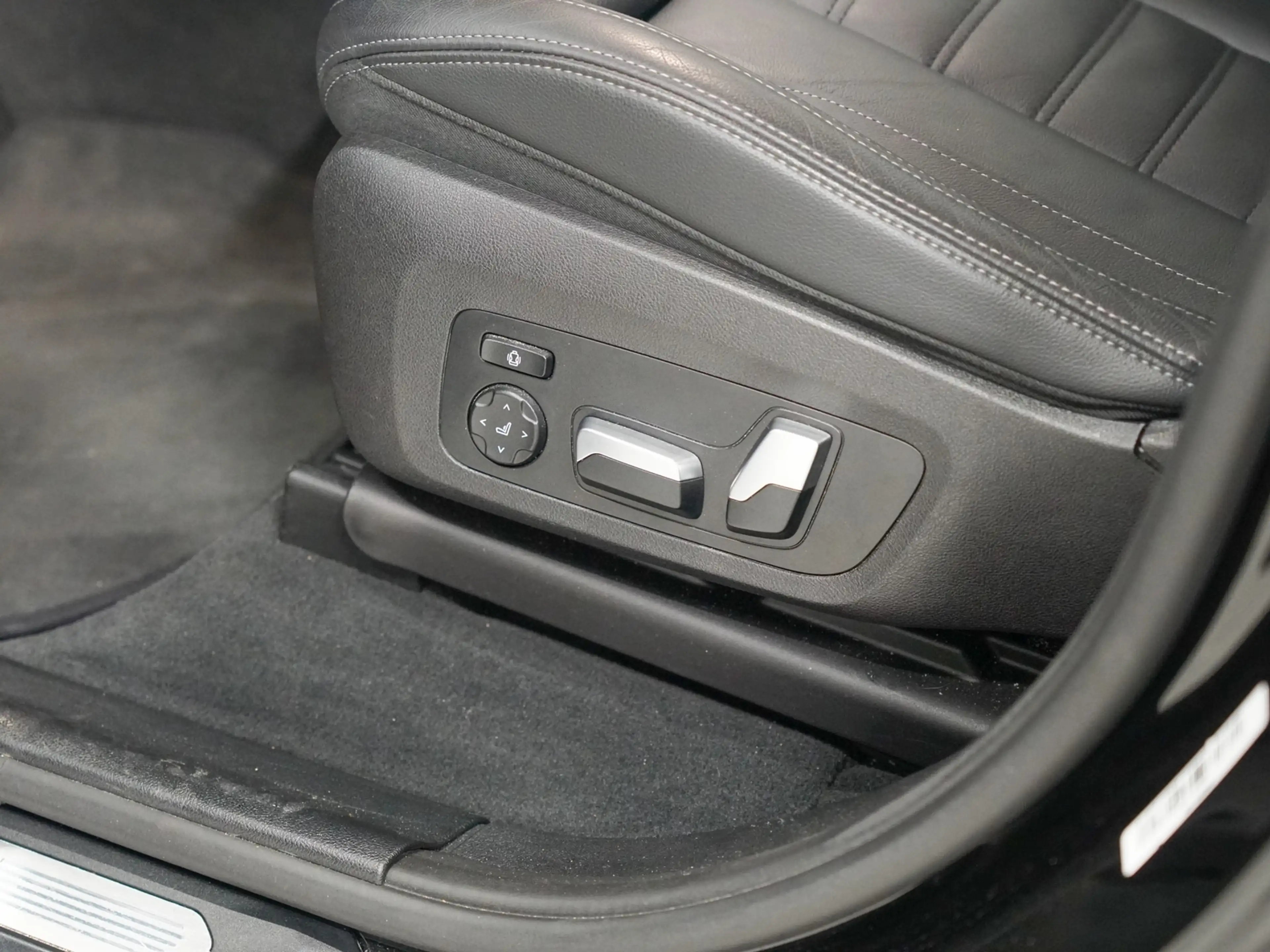 BMW X4 M40i Panoramadak | Harman Kardon | CoPilot | Elekt — photo 23