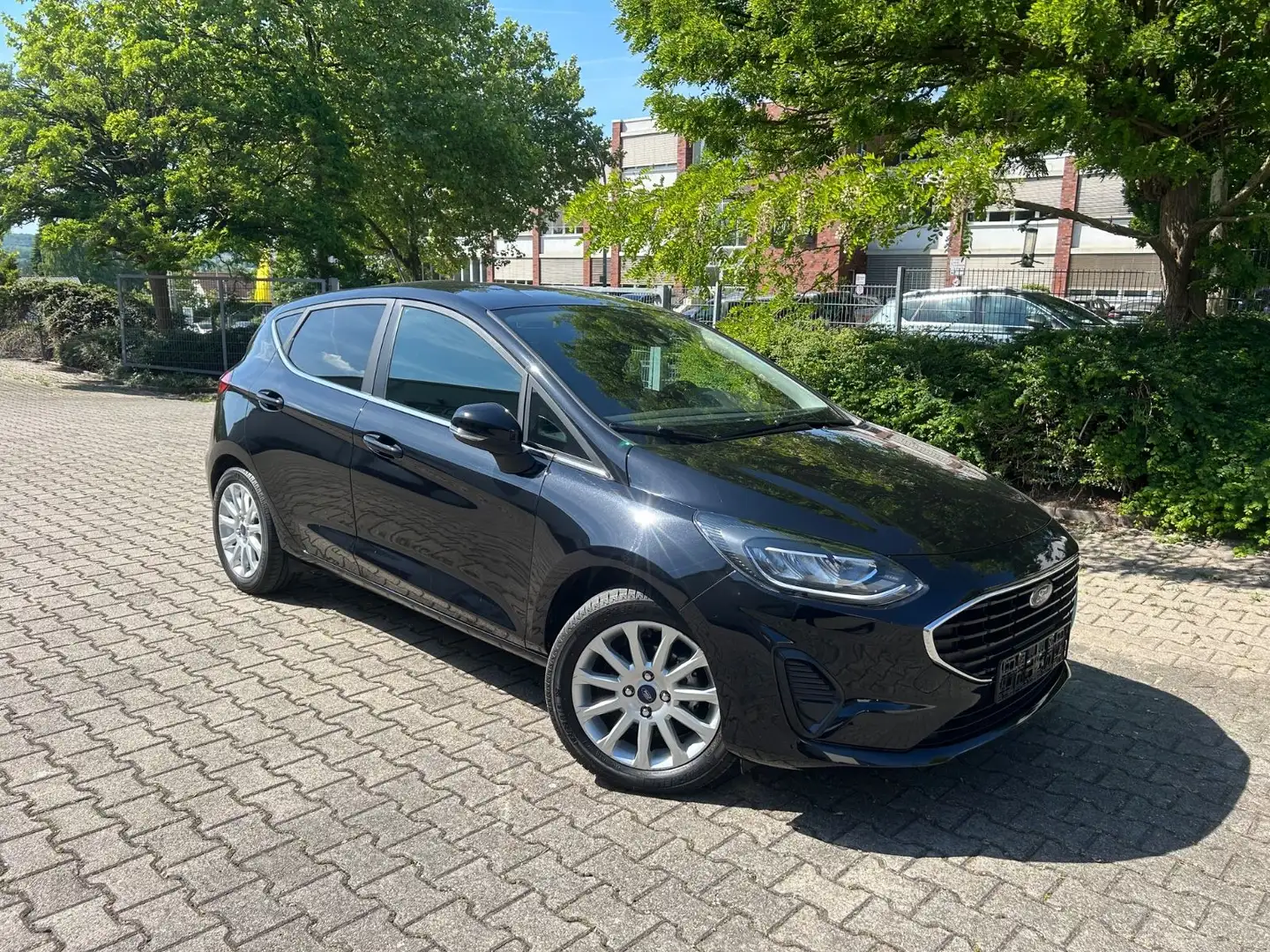 Ford Fiesta 1.0 Titanium Zwart - 2