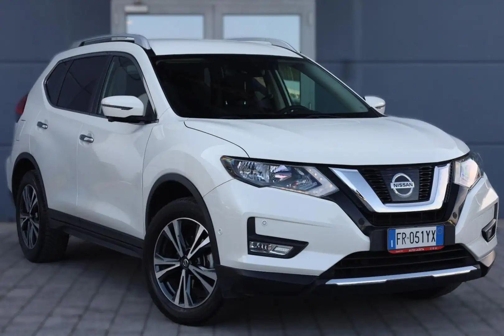 Nissan X-Trail 1.6 dCi 2WD Acenta Bílá - 1