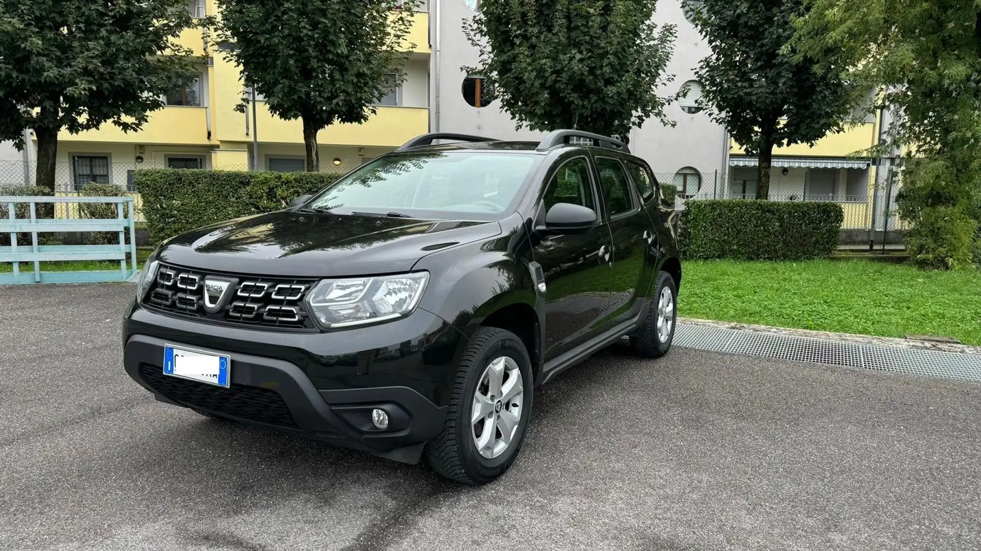 Dacia Duster 1.0 tce Comfort Eco-g 4x2 100cv - 1