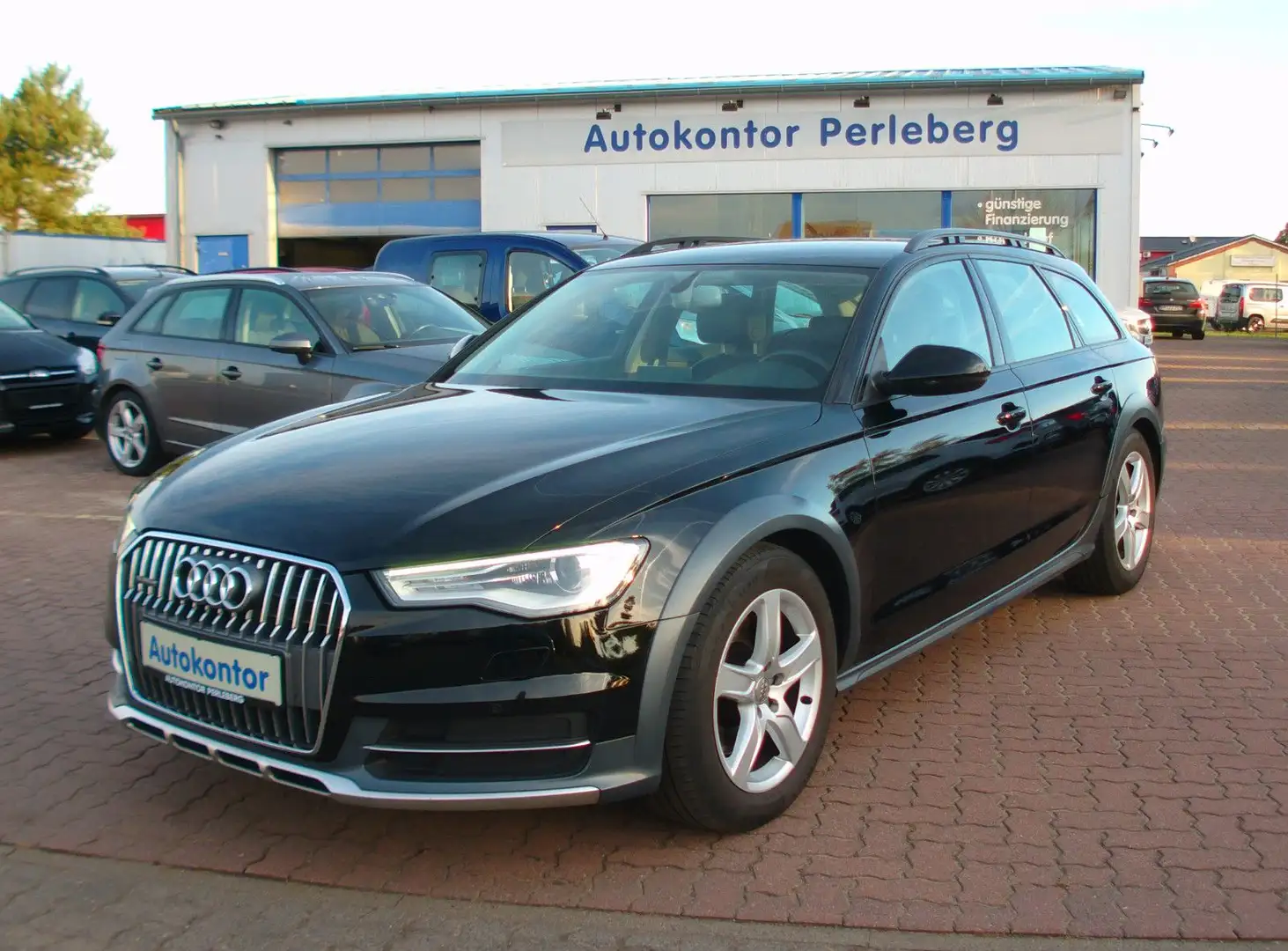 Audi A6 allroad quattro 3.0 TDI.Xenon.Teilleder.AHK Schwarz - 1