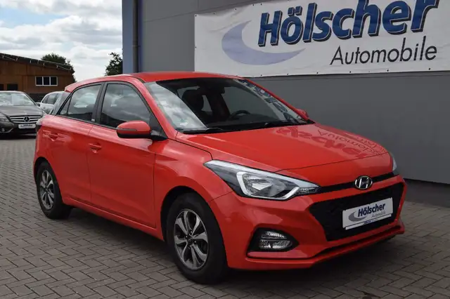 Hyundai i20 1.0 T GDI 74kW,Parks,Sitz&Lenkradh,LM,Felg,,