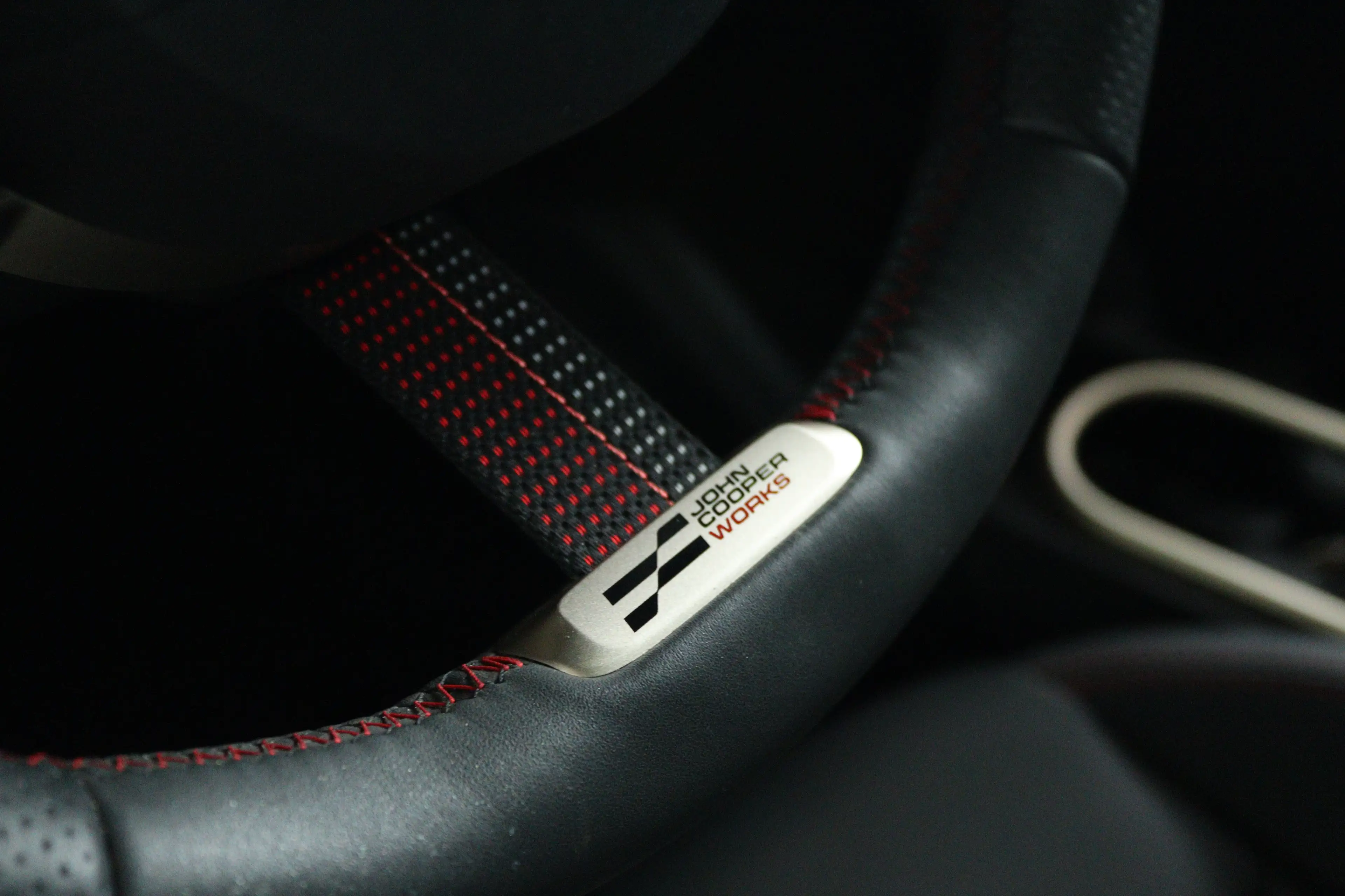 MINI John Cooper Works 3-Deurs SE Cooper XL 54.2 kWh 371KM Range | Binnen — photo 26