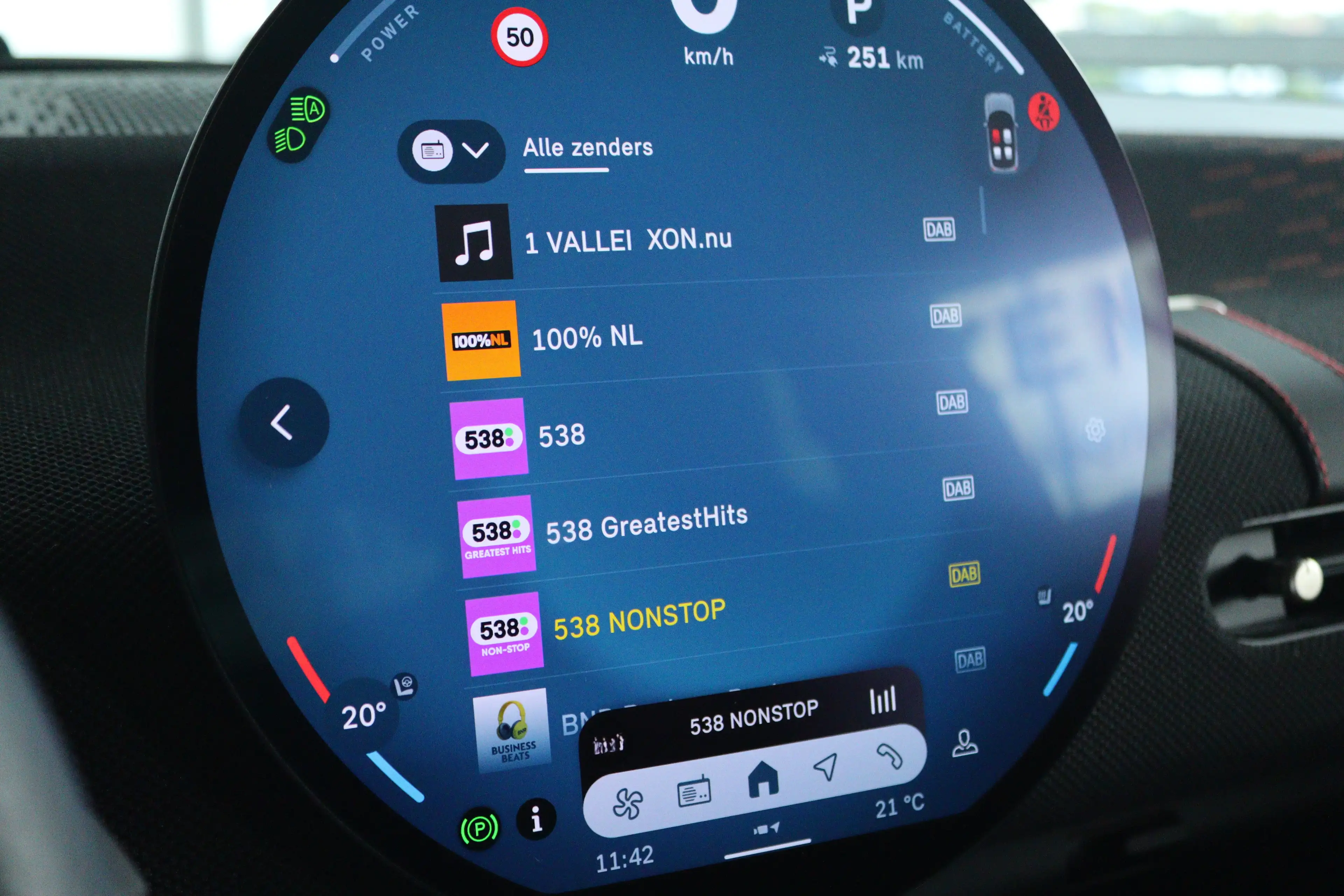 MINI John Cooper Works 3-Deurs SE Cooper XL 54.2 kWh 371KM Range | Binnen — photo 33