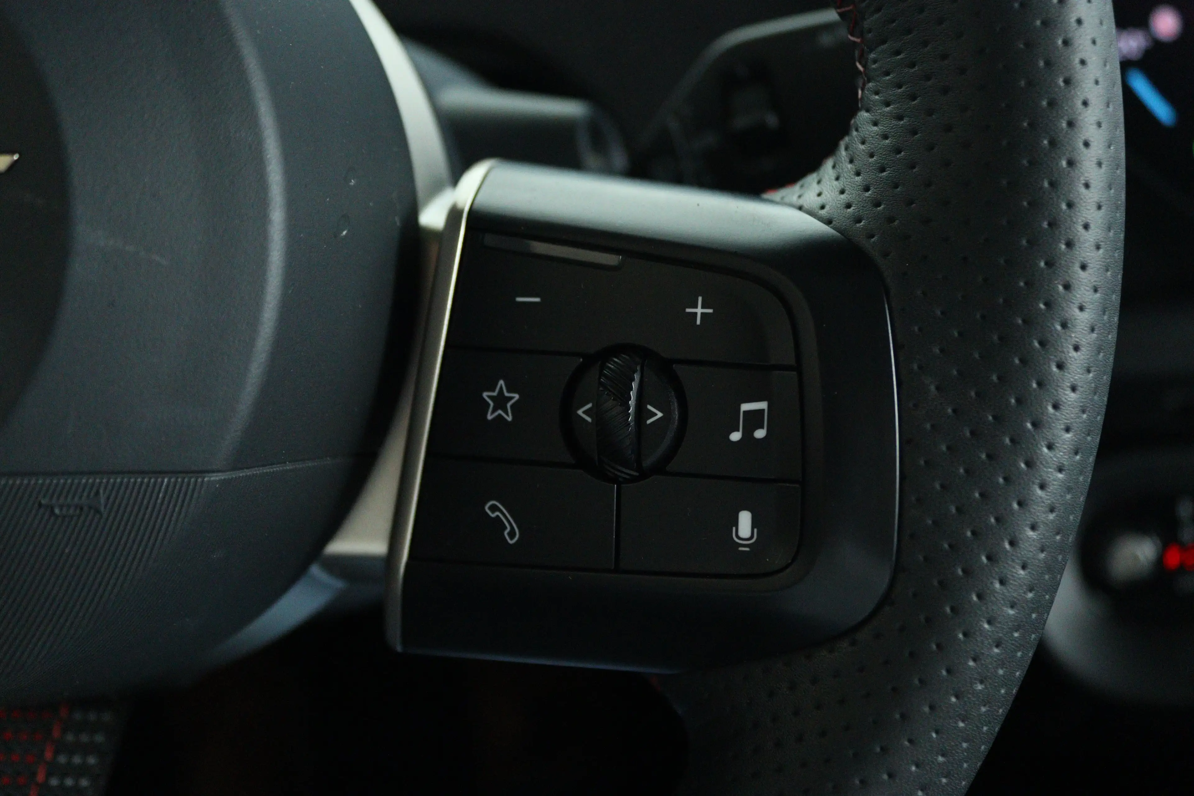 MINI John Cooper Works 3-Deurs SE Cooper XL 54.2 kWh 371KM Range | Binnen — photo 41