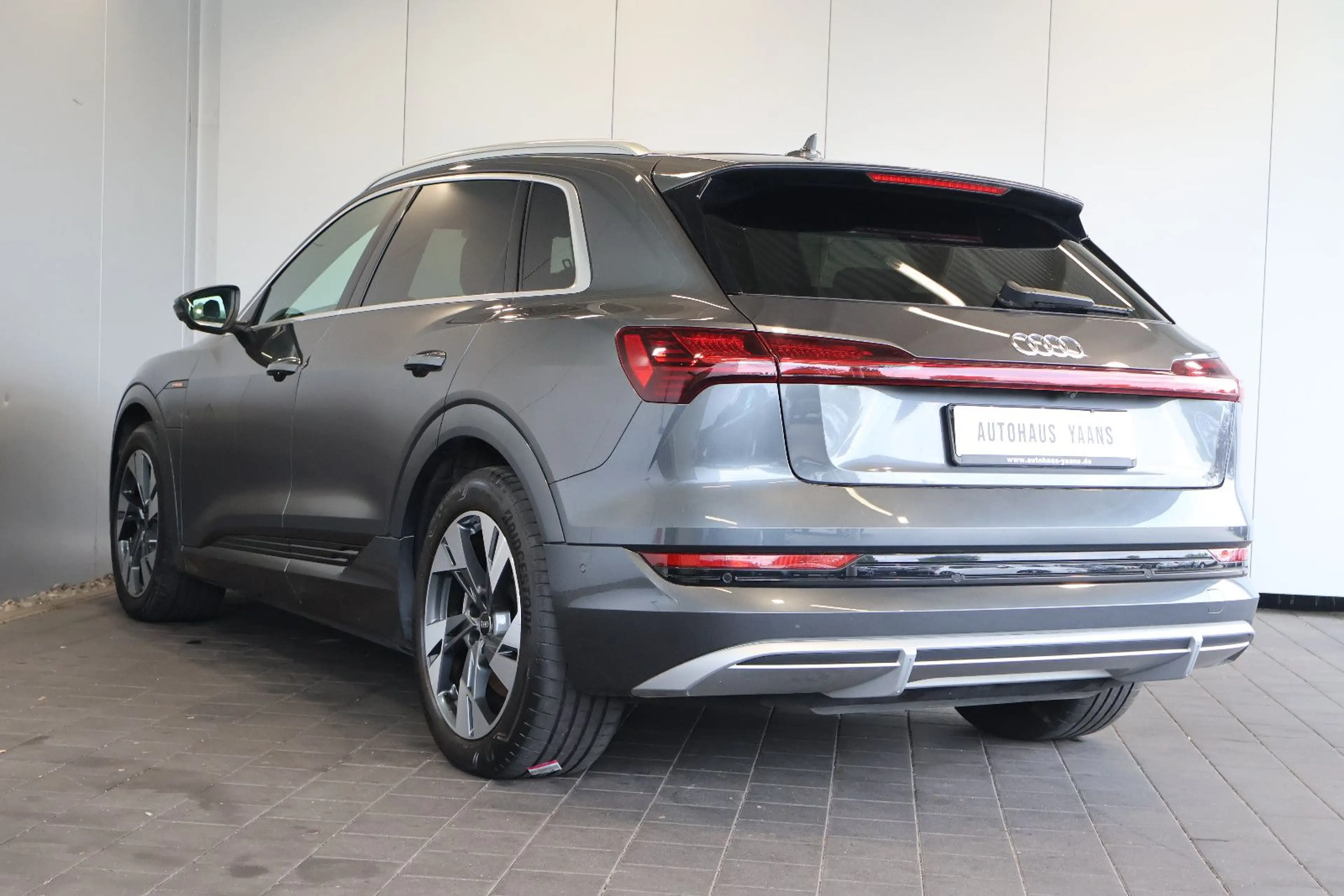 Audi e-tron 55 qu. S Line LUFT+B&O+360°+MEM+LED+PANO — photo 6