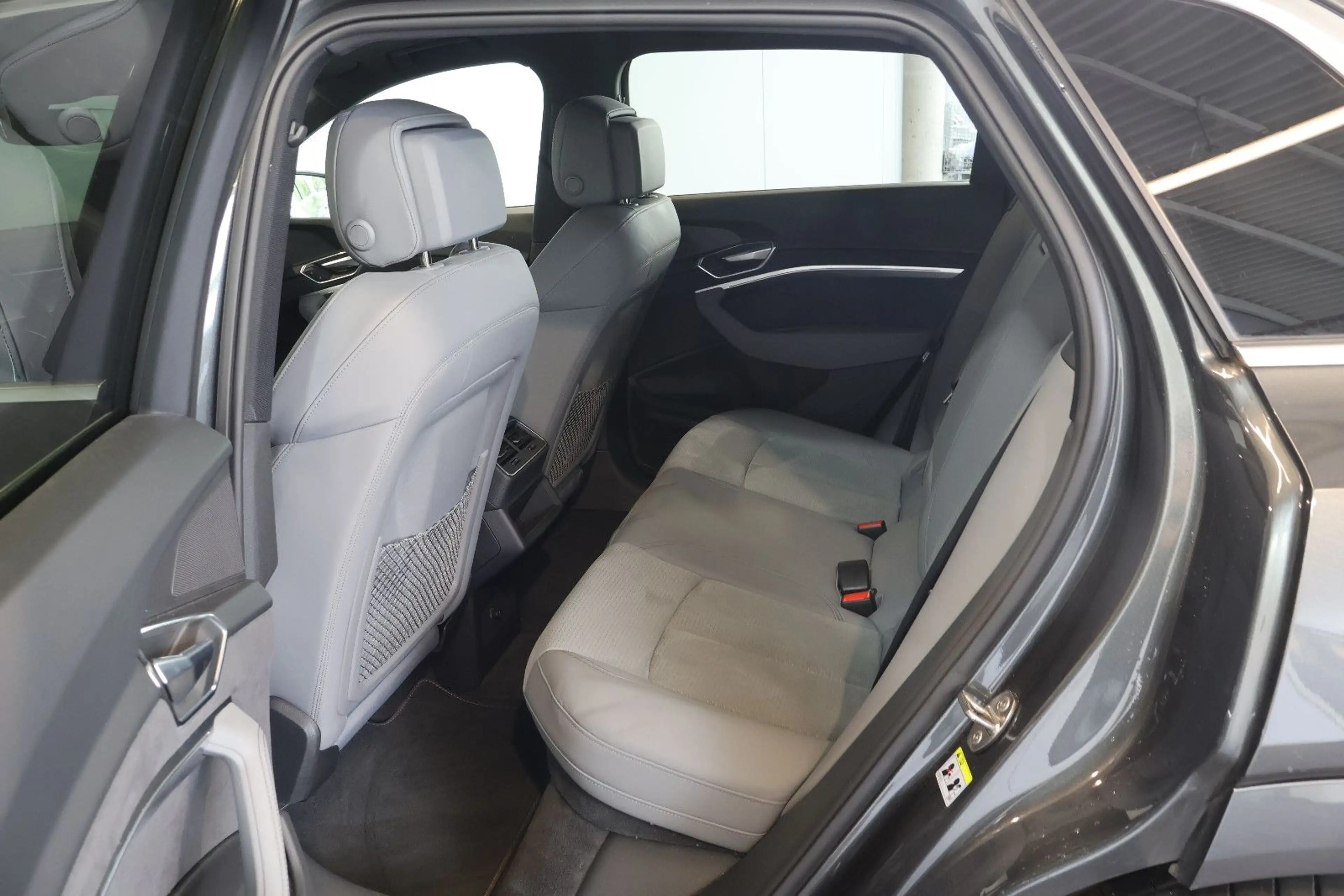 Audi e-tron 55 qu. S Line LUFT+B&O+360°+MEM+LED+PANO — photo 15