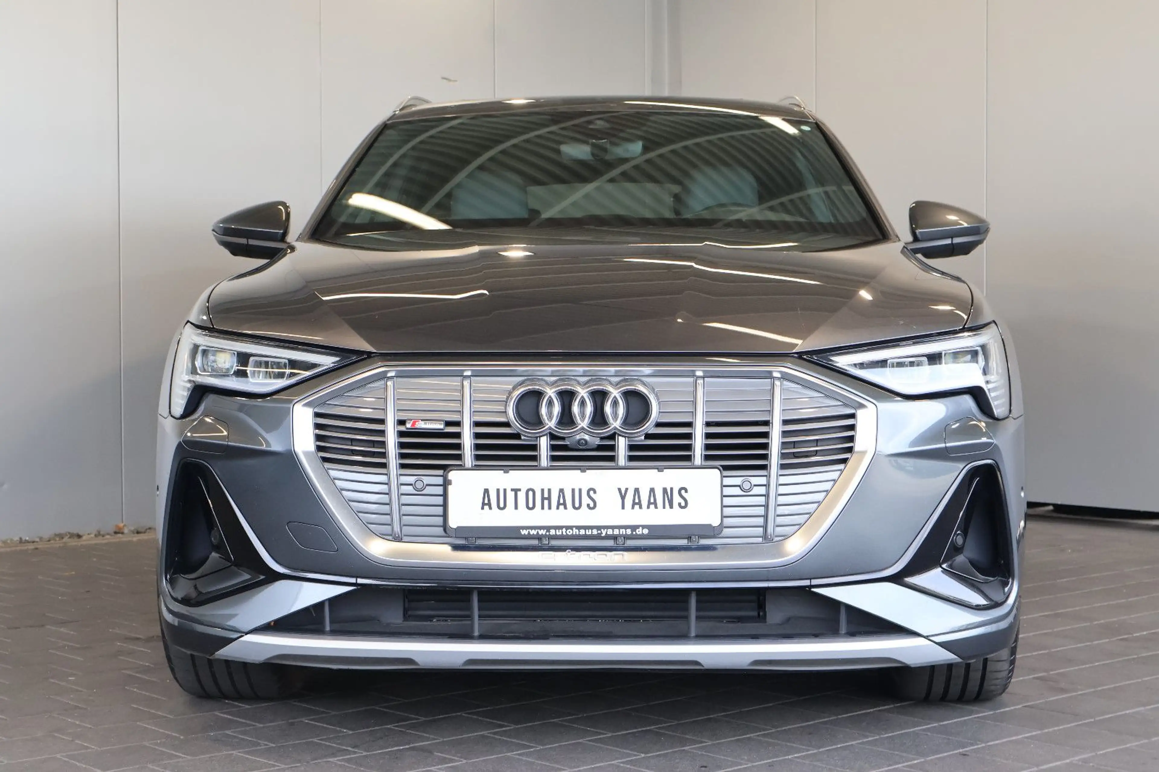 Audi e-tron 55 qu. S Line LUFT+B&O+360°+MEM+LED+PANO — photo 2