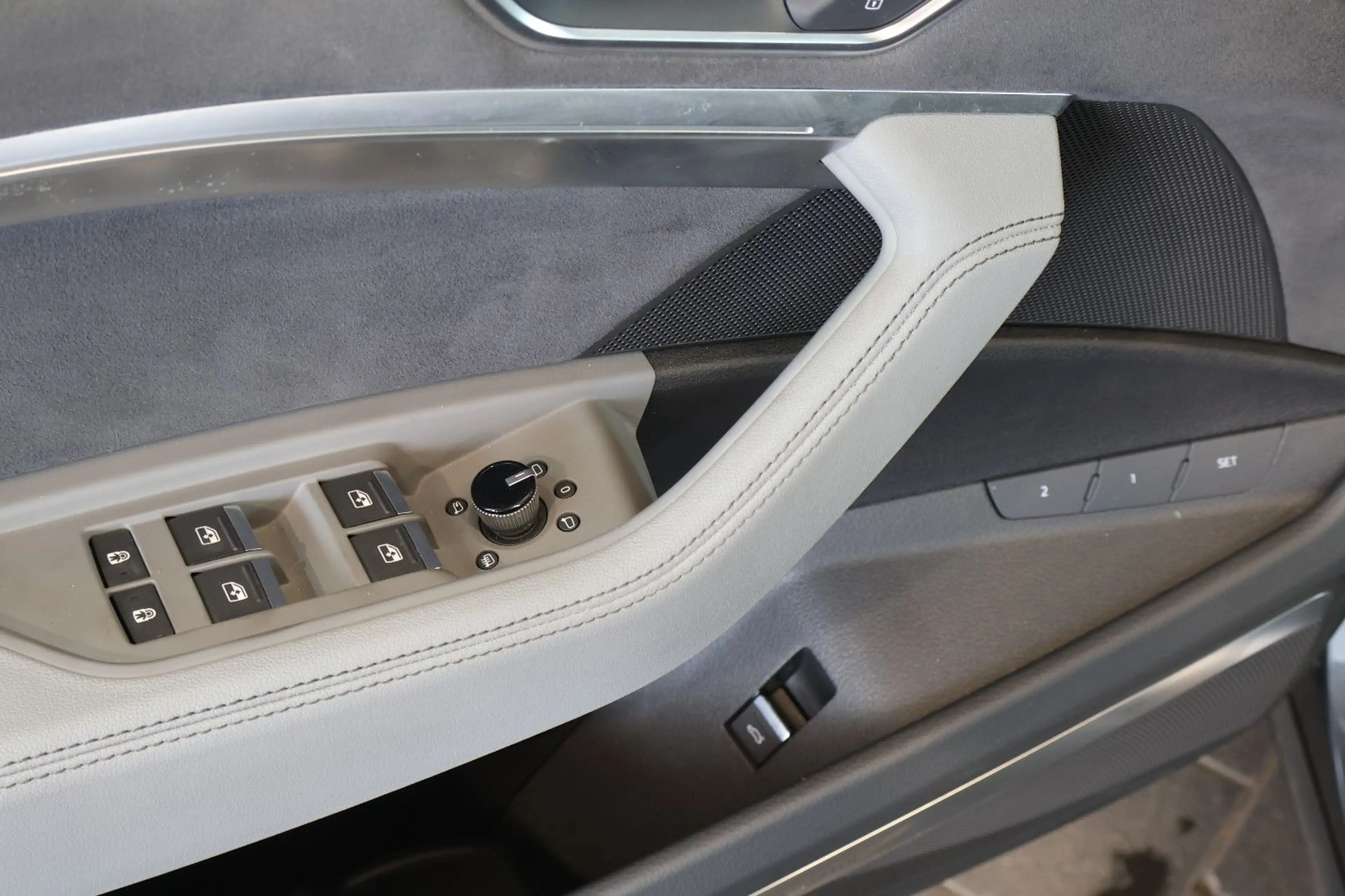 Audi e-tron 55 qu. S Line LUFT+B&O+360°+MEM+LED+PANO — photo 11