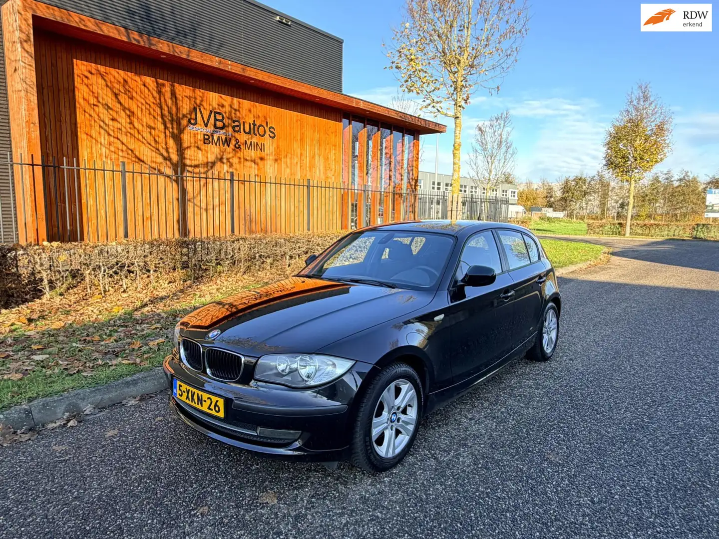 BMW 118 1-serie 118i, trekhaak, cruise control, youngtimer Noir - 1