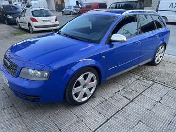 Avant 4.2 V8 quattro