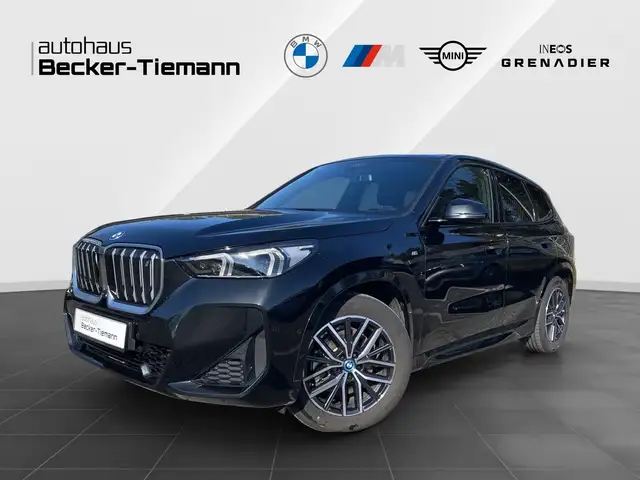 BMW iX 1 xDrive30 M Sport/ ParkAss+/ HUD/ Adapt. LED/ Pan