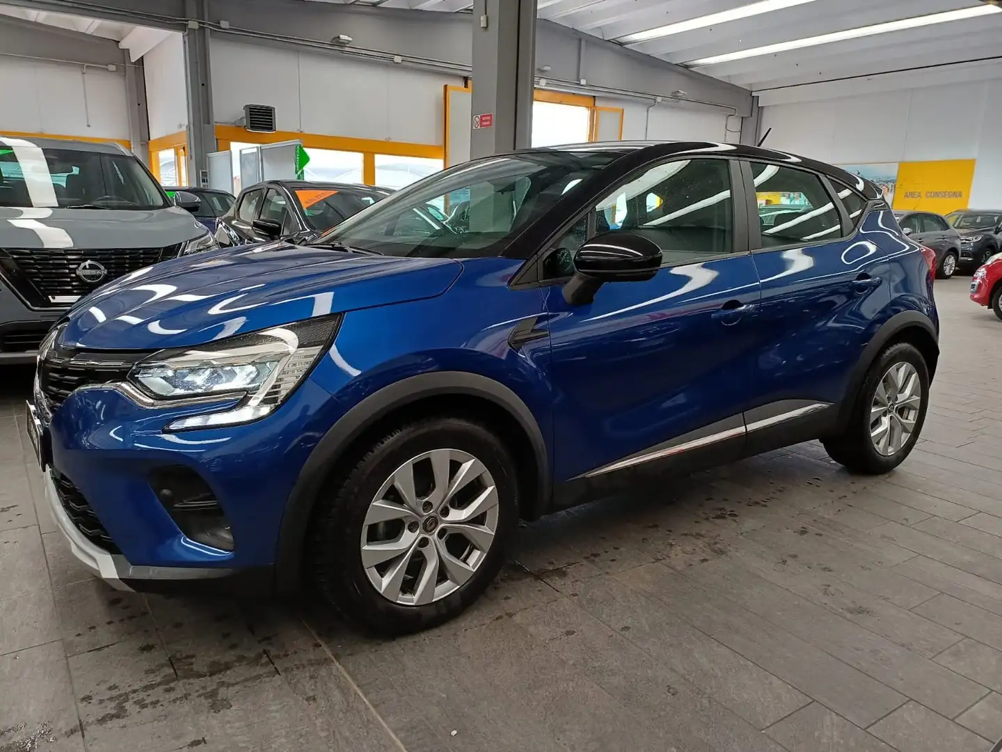 Renault Captur 1.5 blue dci Zen 95cv CarPlay/Retrocamera/NEOPAT Blu/Azzurro - 2