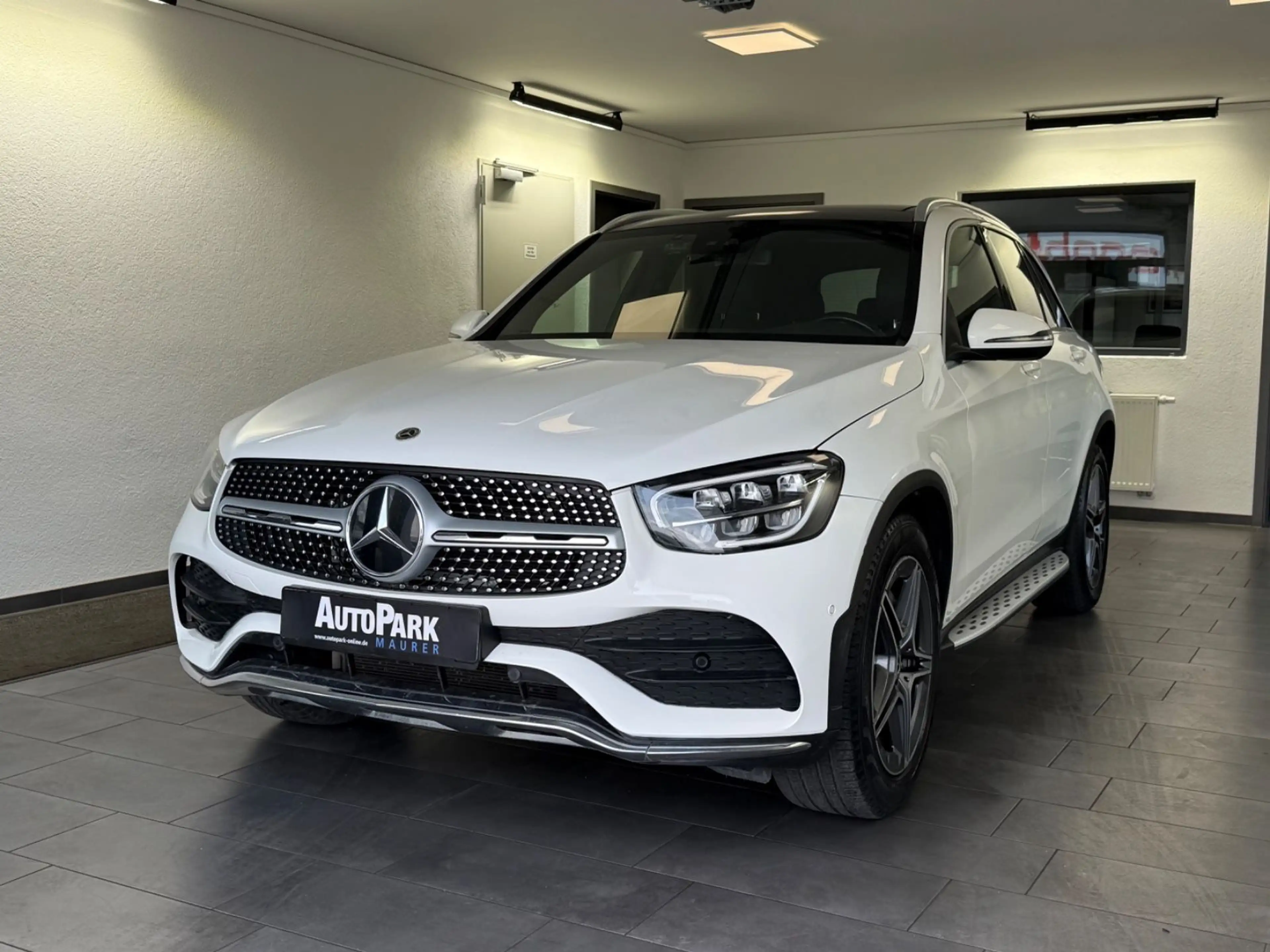 Mercedes-Benz GLC 220 d 4Matic AMG*PANO*SHZ*LED*Kamera*el.Klap — photo 3