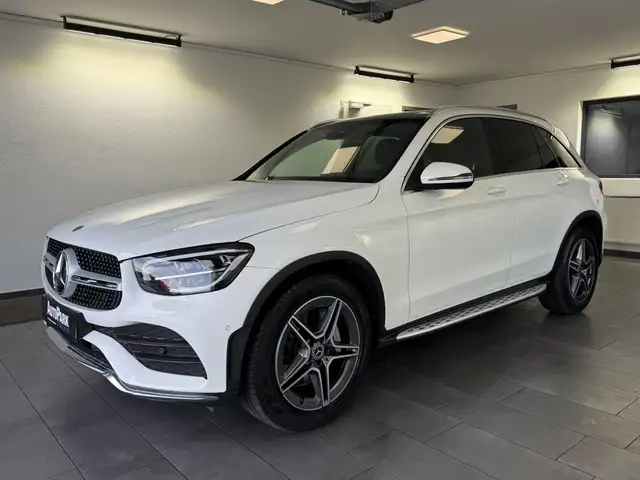Mercedes-Benz GLC 220 d 4Matic AMG*PANO*SHZ*LED*Kamera*el.Klap