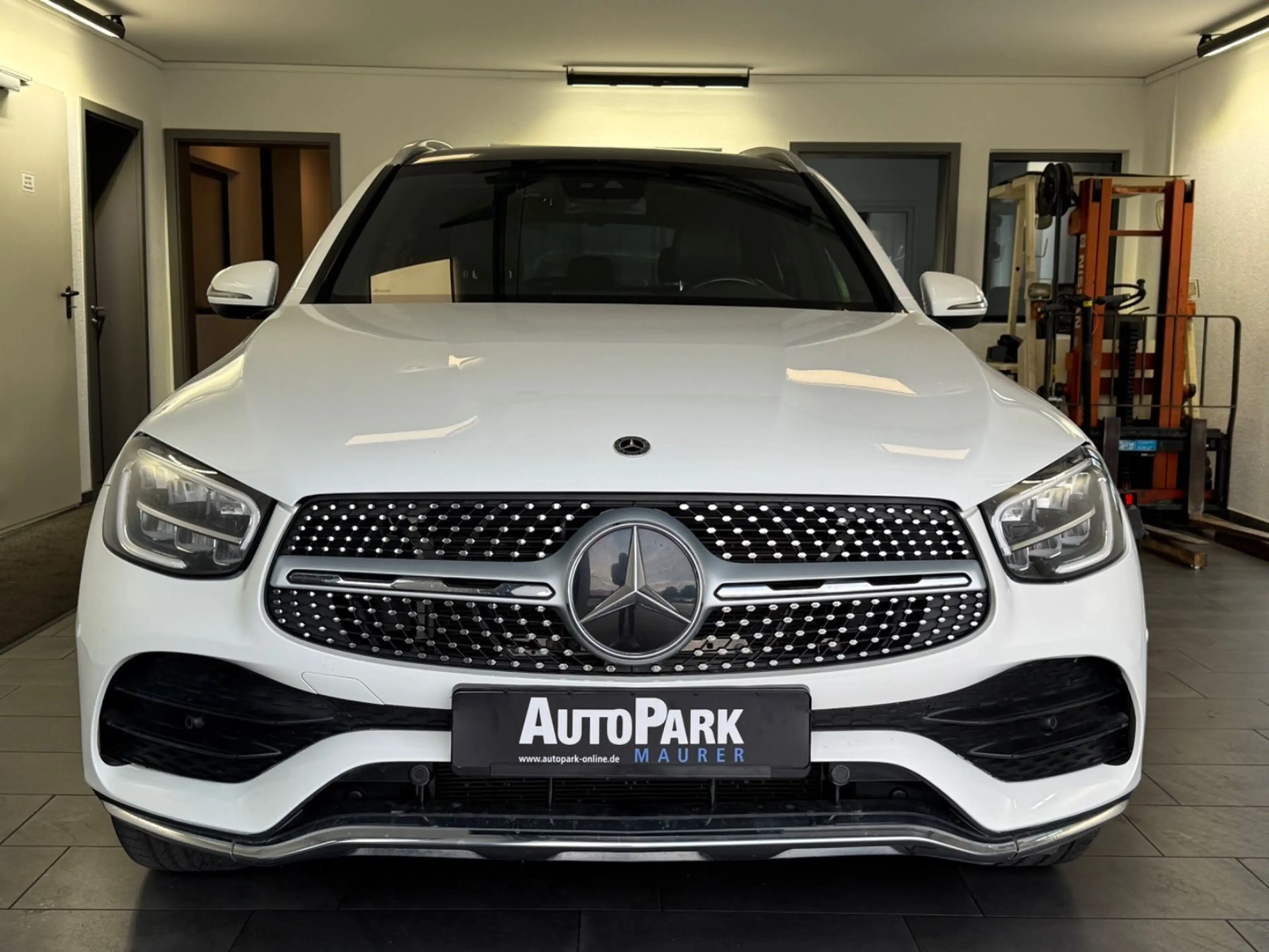 Mercedes-Benz GLC 220 d 4Matic AMG*PANO*SHZ*LED*Kamera*el.Klap — photo 4