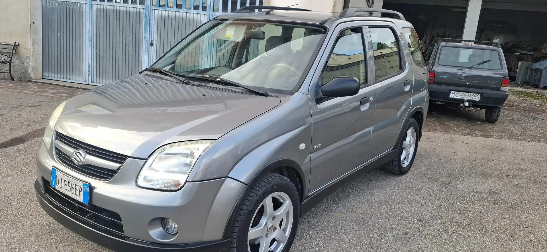 Suzuki Ignis Ignis II 2003 1.5  4wd GPL valido fino 2029 Silber - 2