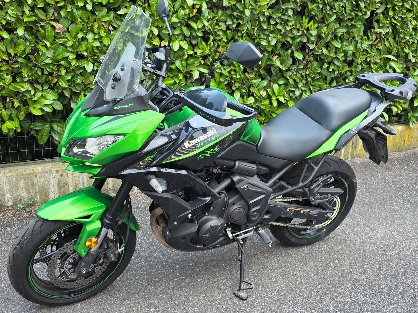 Kawasaki Versys 650 Vert - 1