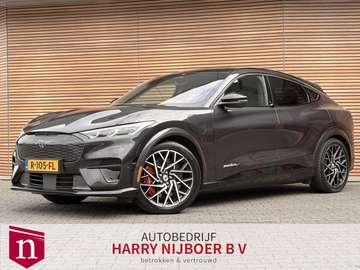 GT Extended AWD 98 kWh Leer / 360* Camera / Memory