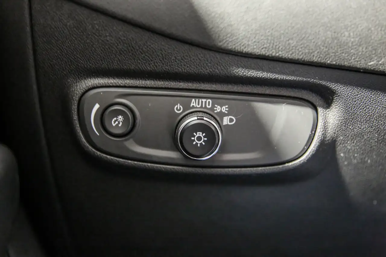 Chevrolet Equinox снимка Chevrolet Equinox