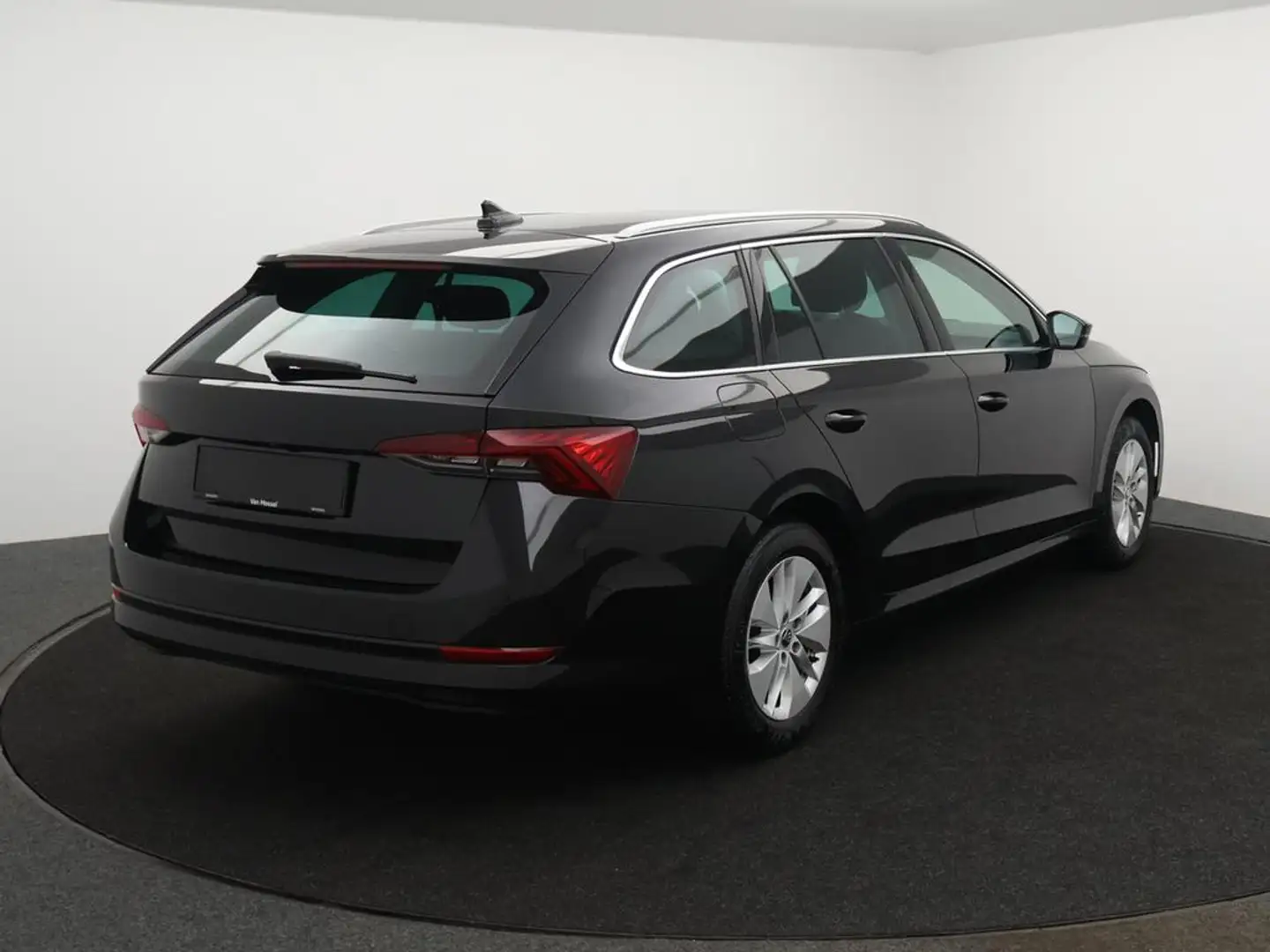 Skoda Octavia Octavia Combi Clever 1.0TSI 110PK *AUTOMAAT*NAVI*BTLH*CRUISE*PDC*DIGITAL DASHBOARD*SFEERVERLICHTING*LED*... Noir - 2