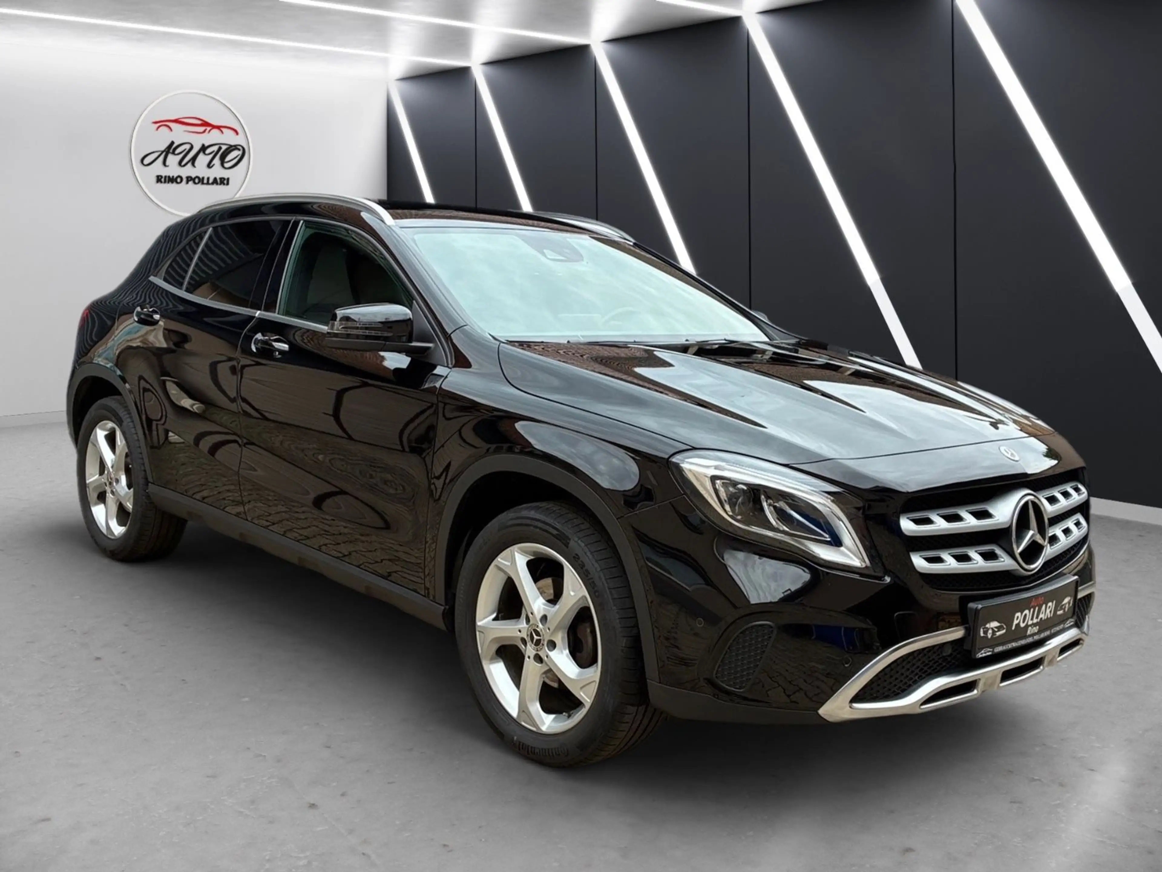 Mercedes-Benz GLA 200 CDI Navi Kamera SHZ AHK — photo 3