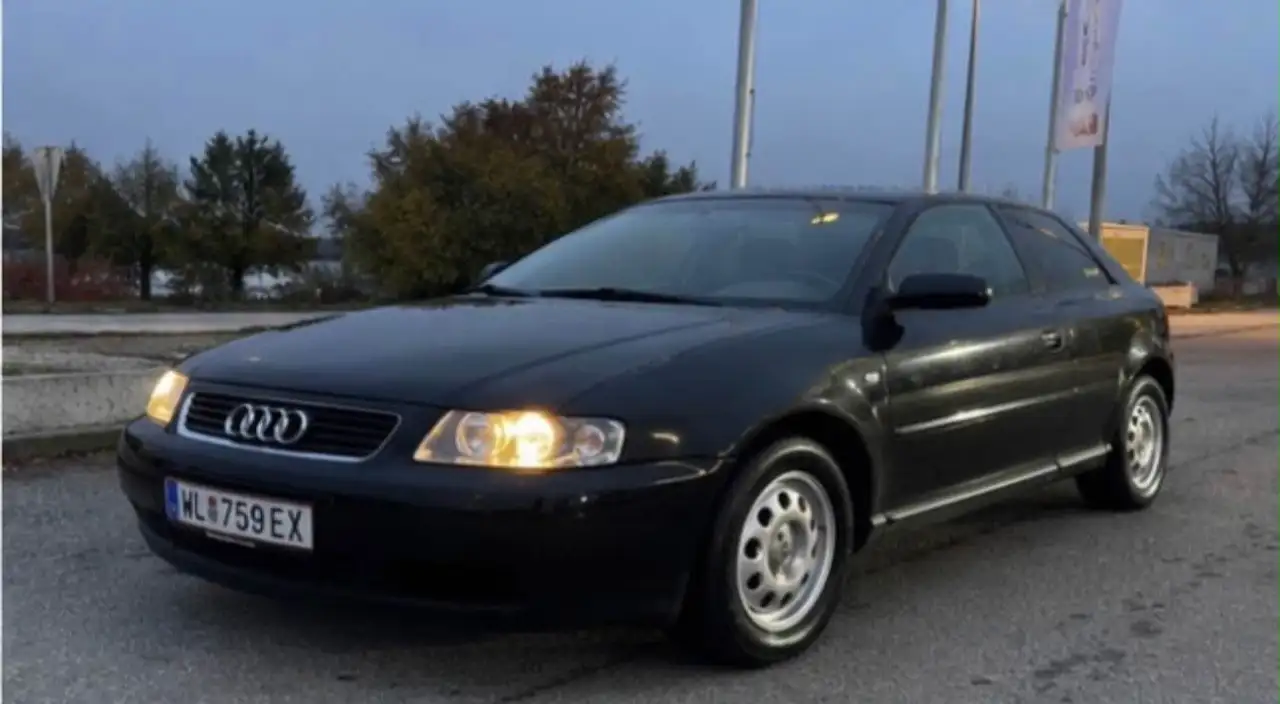 Audi A3 1.6 Attraction, foto 2