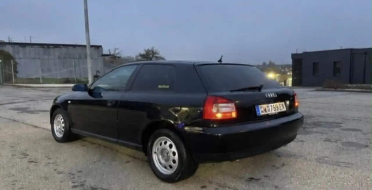 Audi A3 1.6 Attraction, foto 7