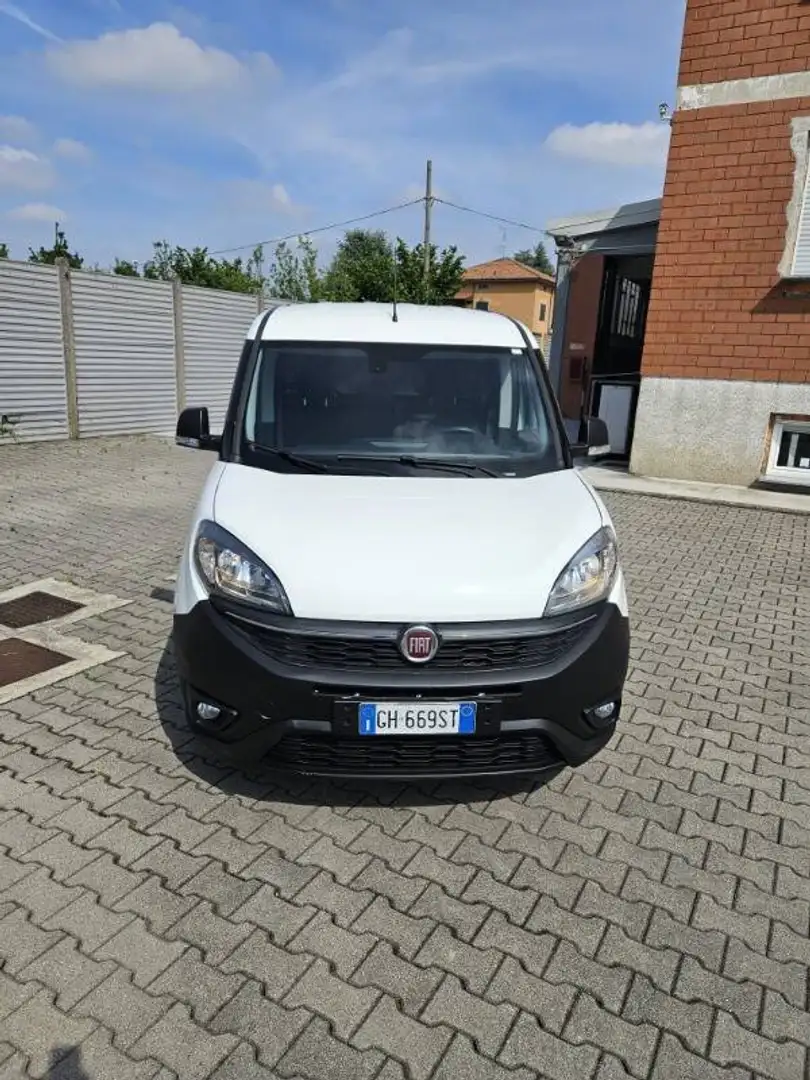 Fiat Doblò Cargo maxi 1.6 mjt 120cv LH1 Lounge S&S Blanc - 2