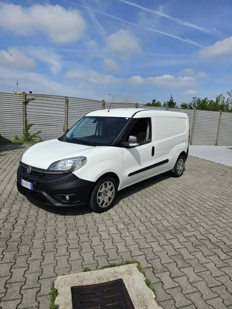 Fiat Doblò Cargo maxi 1.6 mjt 120cv LH1 Lounge S&S Blanc - 1