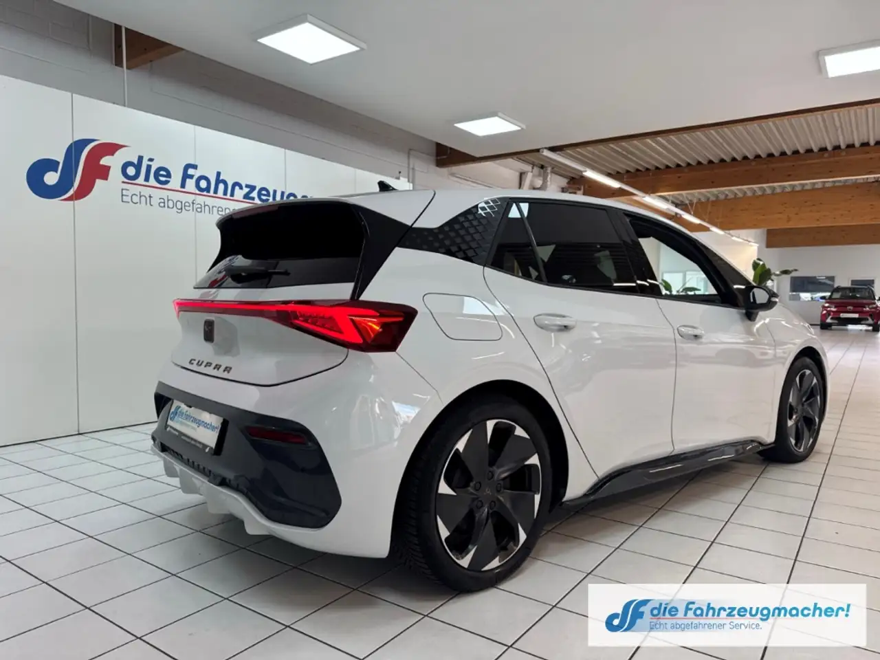 Cupra Born 170 kW/77kwh Navi Digitales Cockpit LED ACC Mehrzo, миниатюра 4