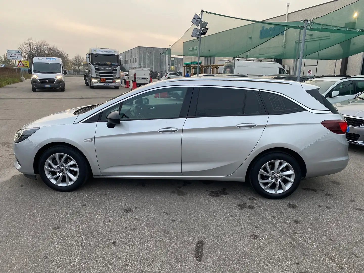 Opel Astra 1.5 CDTI 122 CV S&S Sports Tourer Business Eleganc Grigio - 2