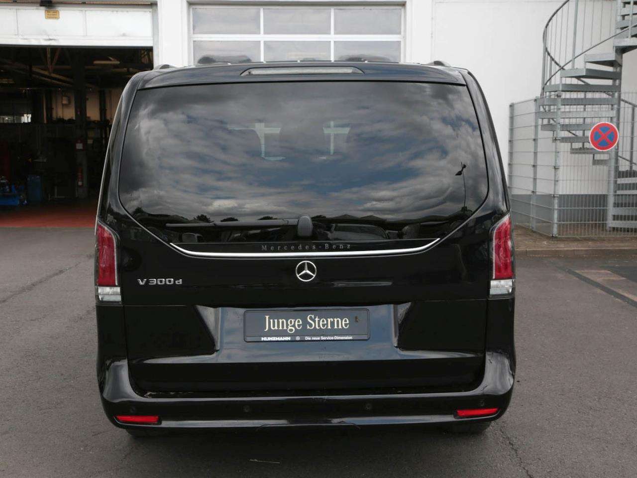 Mercedes-Benz V 300