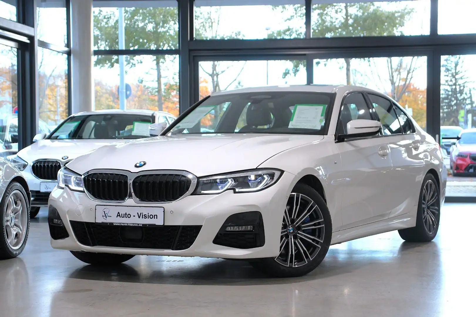 BMW 330 d (G20) M Sport *Laser*HeadUp*ACC*Kamera Weiß - 1