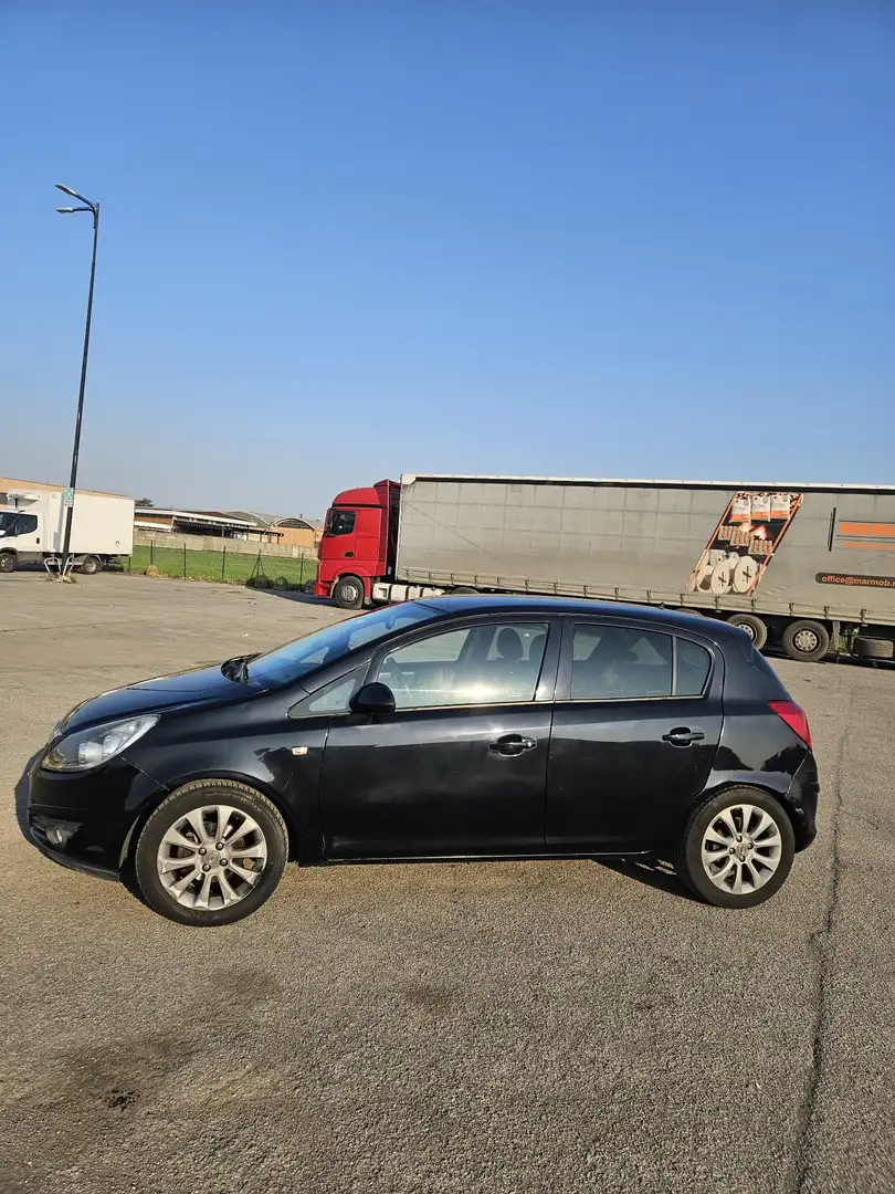 Opel Corsa 5p 1.2 Club Gpl-tech 80cv - 2