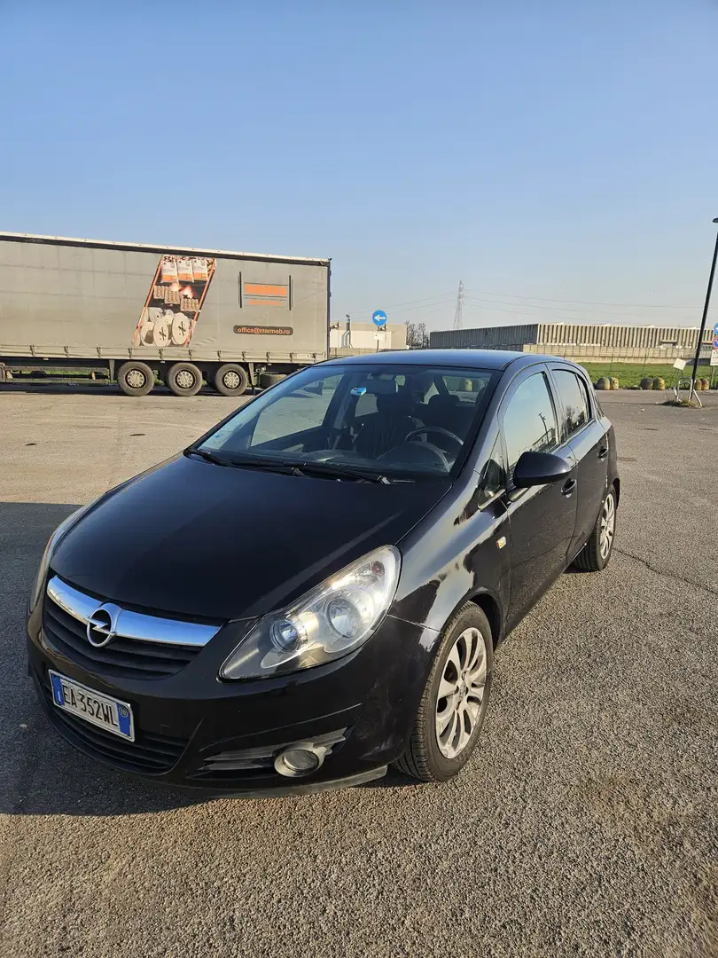 Opel Corsa 5p 1.2 Club Gpl-tech 80cv - 1