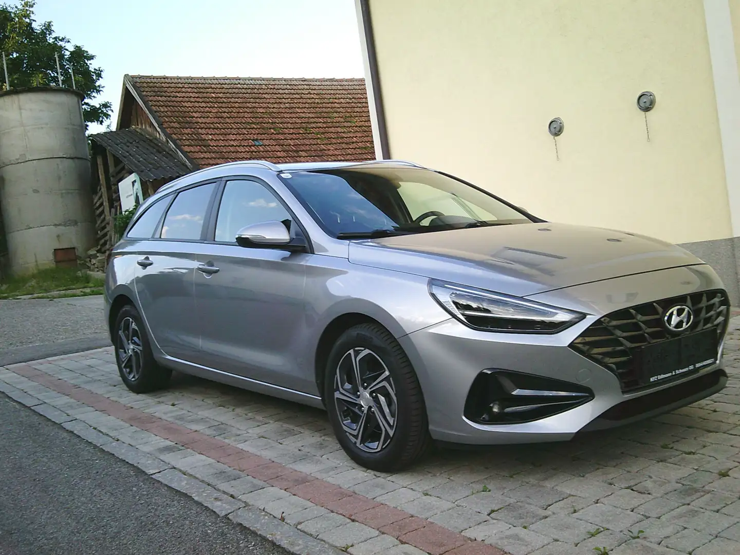 Hyundai i30 Gris - 1