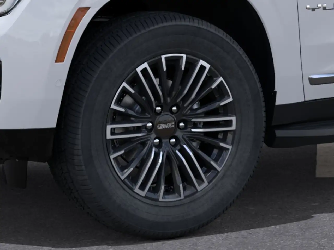 GMC Yukon photo GMC Yukon