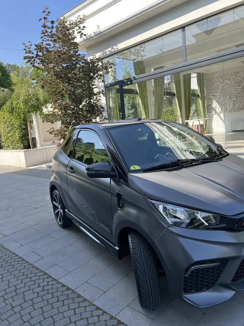 Aixam Coupe GTI Grau - 2