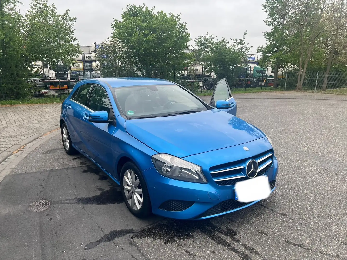 Mercedes-Benz A 180 A 180 BlueEfficiency (176.042) - 2