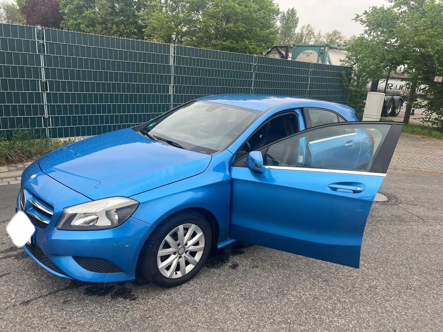 Mercedes-Benz A 180 A 180 BlueEfficiency (176.042) - 1