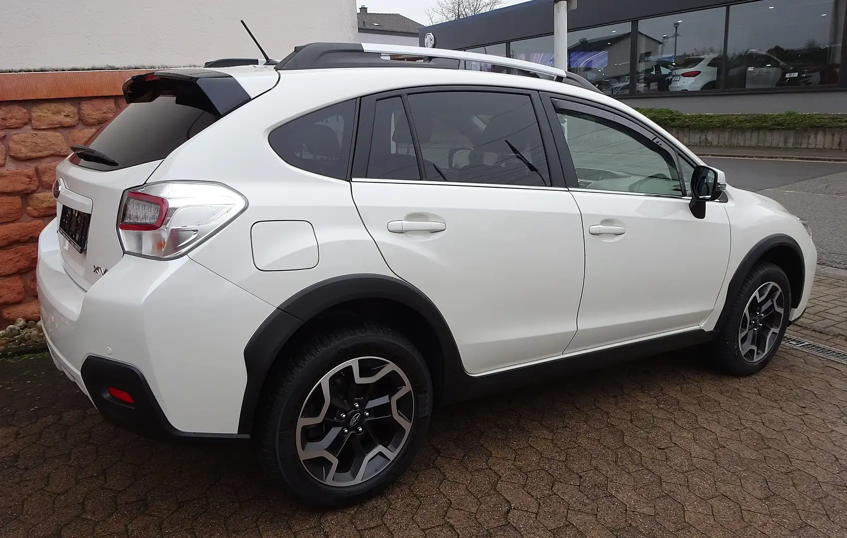 Subaru XV 1.6i Comfort*2.HD.*AWR* Alb - 2