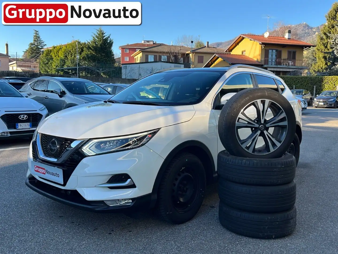 Nissan Qashqai Qashqai 1.3 DIG-T 160 CV DCT N-Connecta Weiß - 1